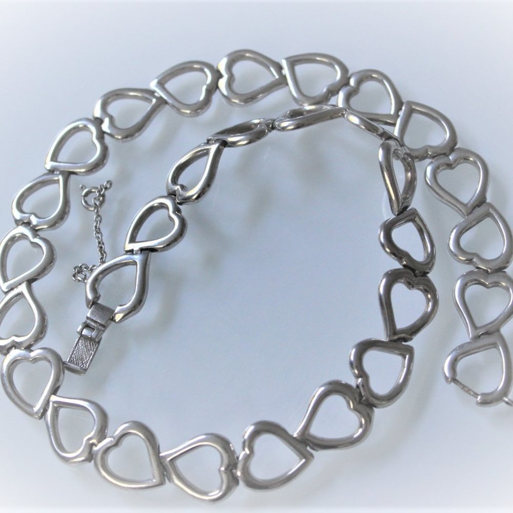 SAINT LAURENT STERLING SILVER HEART NECKLACE - Picture 7 of 8